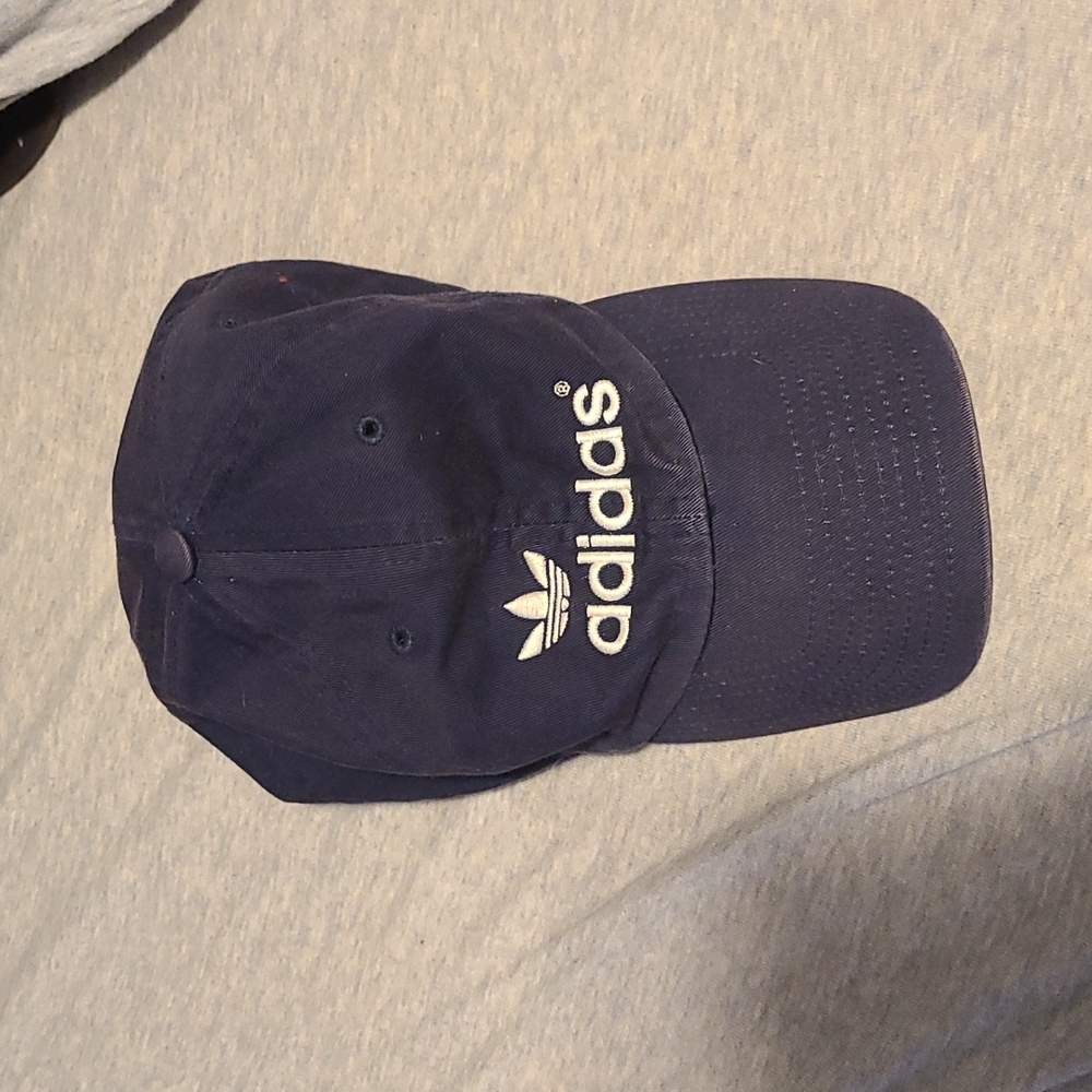 Adidas classic hat